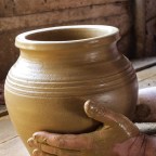 Fotoreportaža: Zlatne i spretne ruke grnčara Denisa Huskića