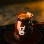Svi imamo svoj način kuhanja kafe, ali ekspert za kafu otkriva kako se izvlači njen puni ukus